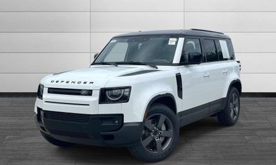 2026 Land Rover Defender 110 S