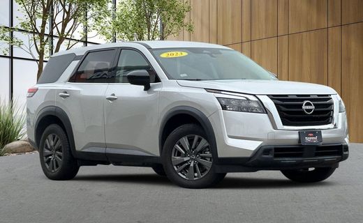2023 Nissan Pathfinder S