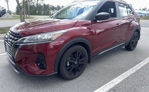 2024 Nissan Kicks SR