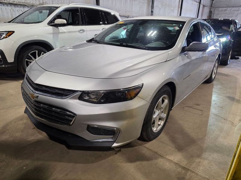 2016 Chevrolet Malibu — a typically priced live listing