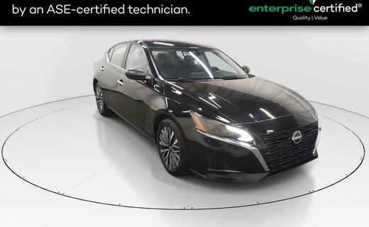 2024 Nissan Altima SV