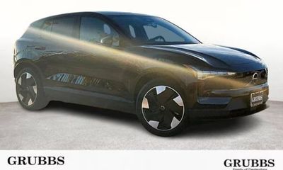 2025 Volvo EX30 Plus