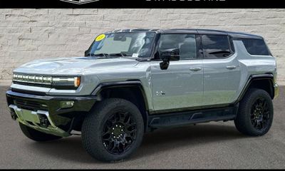 2026 GMC Hummer EV SUV 2X