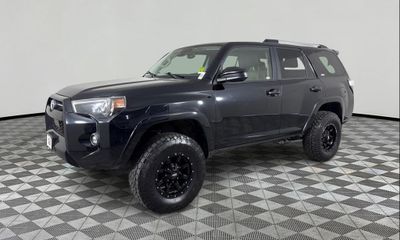 2021 Toyota 4RUNNER SRS