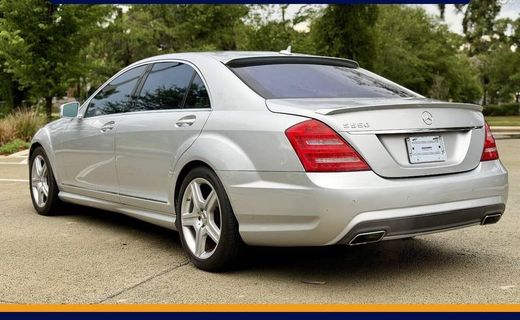 2010 Mercedes-Benz S-Class S550