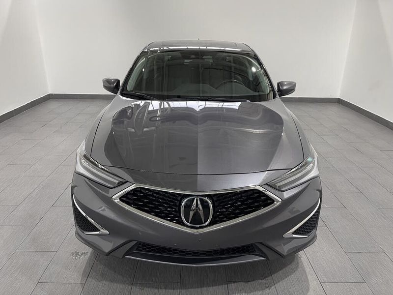 2019 Acura ILX — a typically priced live listing