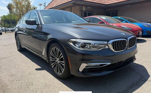 2017 BMW 540i
