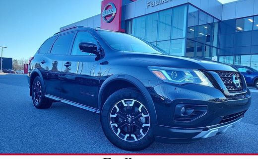 2020 Nissan Pathfinder SL