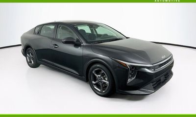 2025 Kia K4