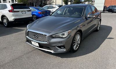 2023 Infiniti Q50 Luxe