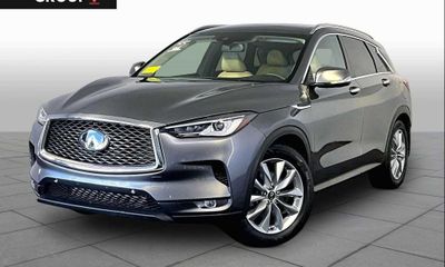 2022 Infiniti QX50 Essential