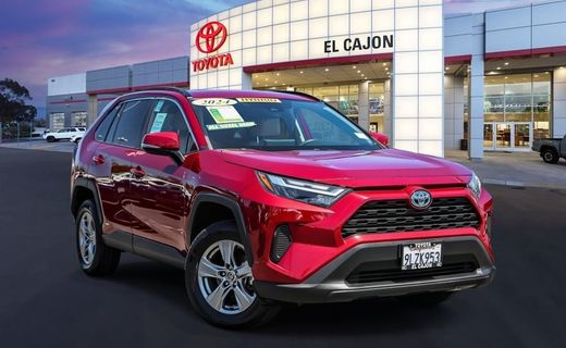 2024 Toyota RAV4 XLE