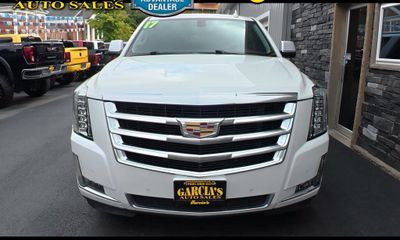 2017 Cadillac Escalade Base