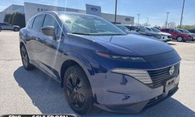 2025 Nissan Murano SV