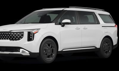 2027 Kia Carnival SX