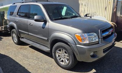 2005 Toyota Sequoia SR5