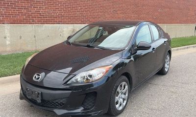 2012 Mazda MAZDA3 Sport GX