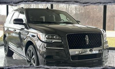 2022 Lincoln Navigator BL