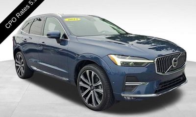2023 Volvo XC60 Ultimate Bright