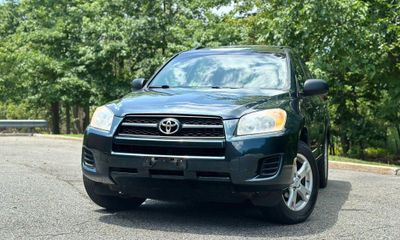 2011 Toyota RAV4 Standard