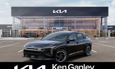 2026 Kia K4 EX