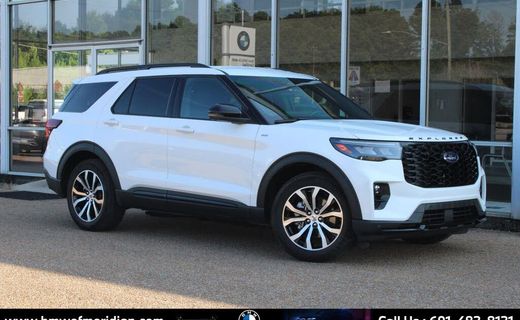2025 Ford Explorer