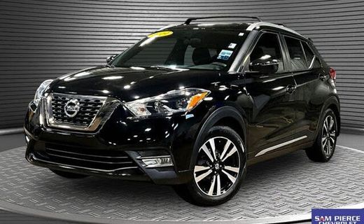 2019 Nissan Kicks S