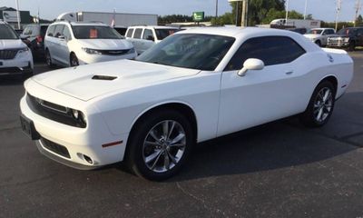 2021 Dodge Challenger SXT