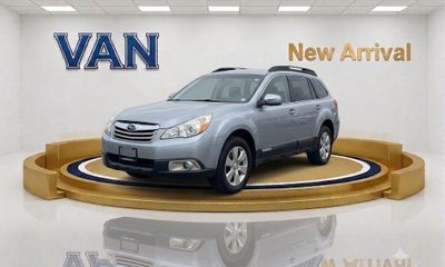 2012 Subaru Outback Base