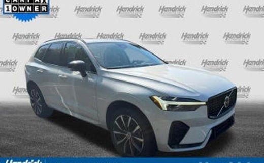 2024 Volvo XC60 Plus Dark