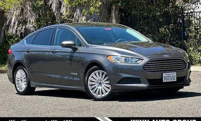 2016 Ford Fusion S