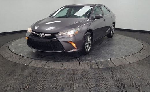 2016 Toyota Camry XLE