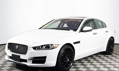 2019 Jaguar XE Premium