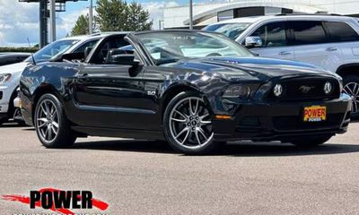 2014 Ford Mustang GT Convertible