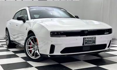 2026 Dodge Charger Daytona Scat Pack