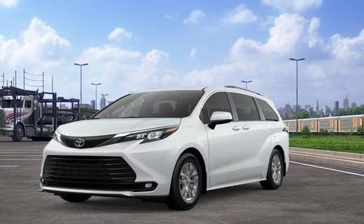 2026 Toyota Sienna XLE