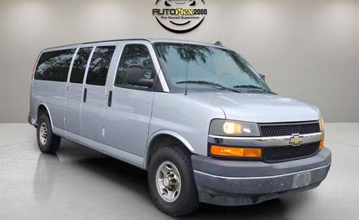 2017 Chevrolet Express LT EXT