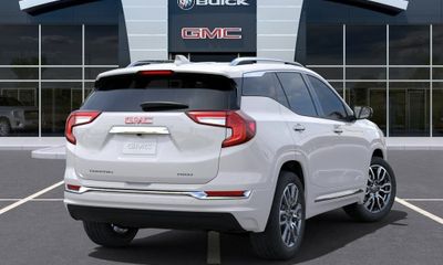 2023 GMC Terrain Denali