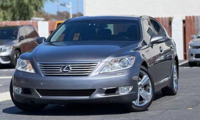 2012 Lexus LS 460L