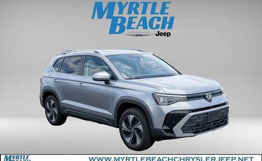 2025 Volkswagen Taos 4MOTION SE
