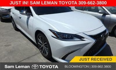 2025 Lexus ES 300H Premium