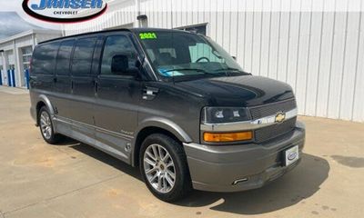 2021 Chevrolet Express LS