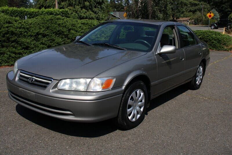 2001 Toyota Camry — a typically priced live listing