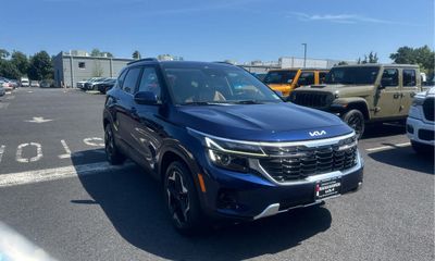 2024 Kia Seltos EX