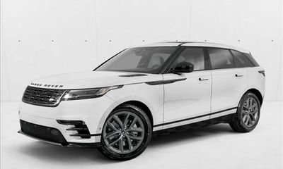 2026 Land Rover Range Velar P250 S