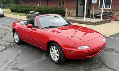 1990 Mazda MX-5 Base