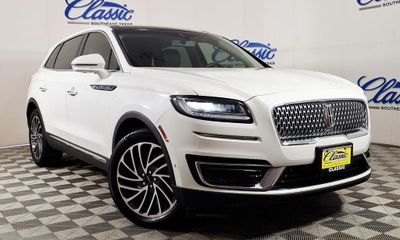 2020 Lincoln Nautilus Reserve