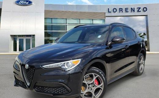 2023 Alfa Romeo Stelvio Sprint