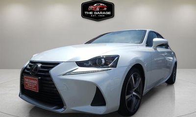 2018 Lexus IS 300