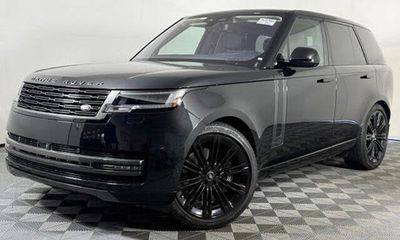 2023 Land Rover Range First Edition